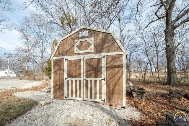 $294,900 | 124 Locust Street, Nortonville, KS 66060