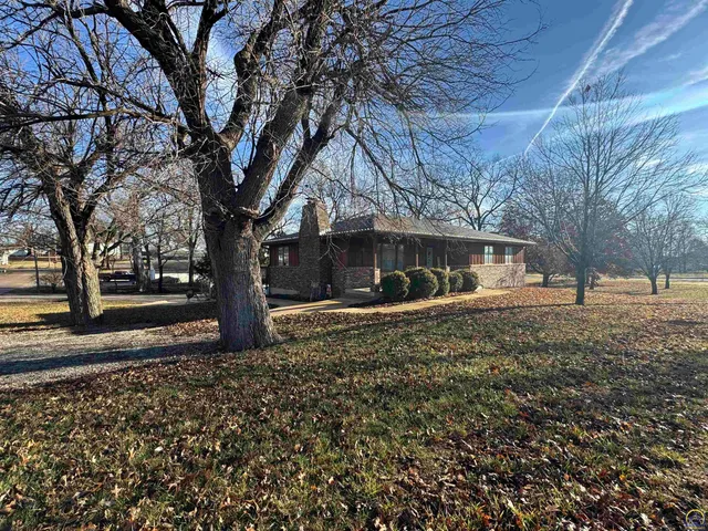 $294,900 | 124 Locust Street, Nortonville, KS 66060