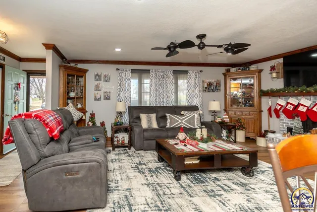 $294,900 | 124 Locust Street, Nortonville, KS 66060