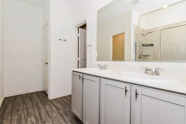 $2,100 | 1208 Mesquite Lane, Princeton, TX 75407