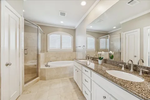 $765,000 | 1712 McDuffie Street, Houston, TX 77019