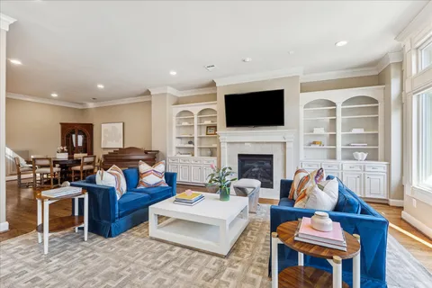 $765,000 | 1712 McDuffie Street, Houston, TX 77019