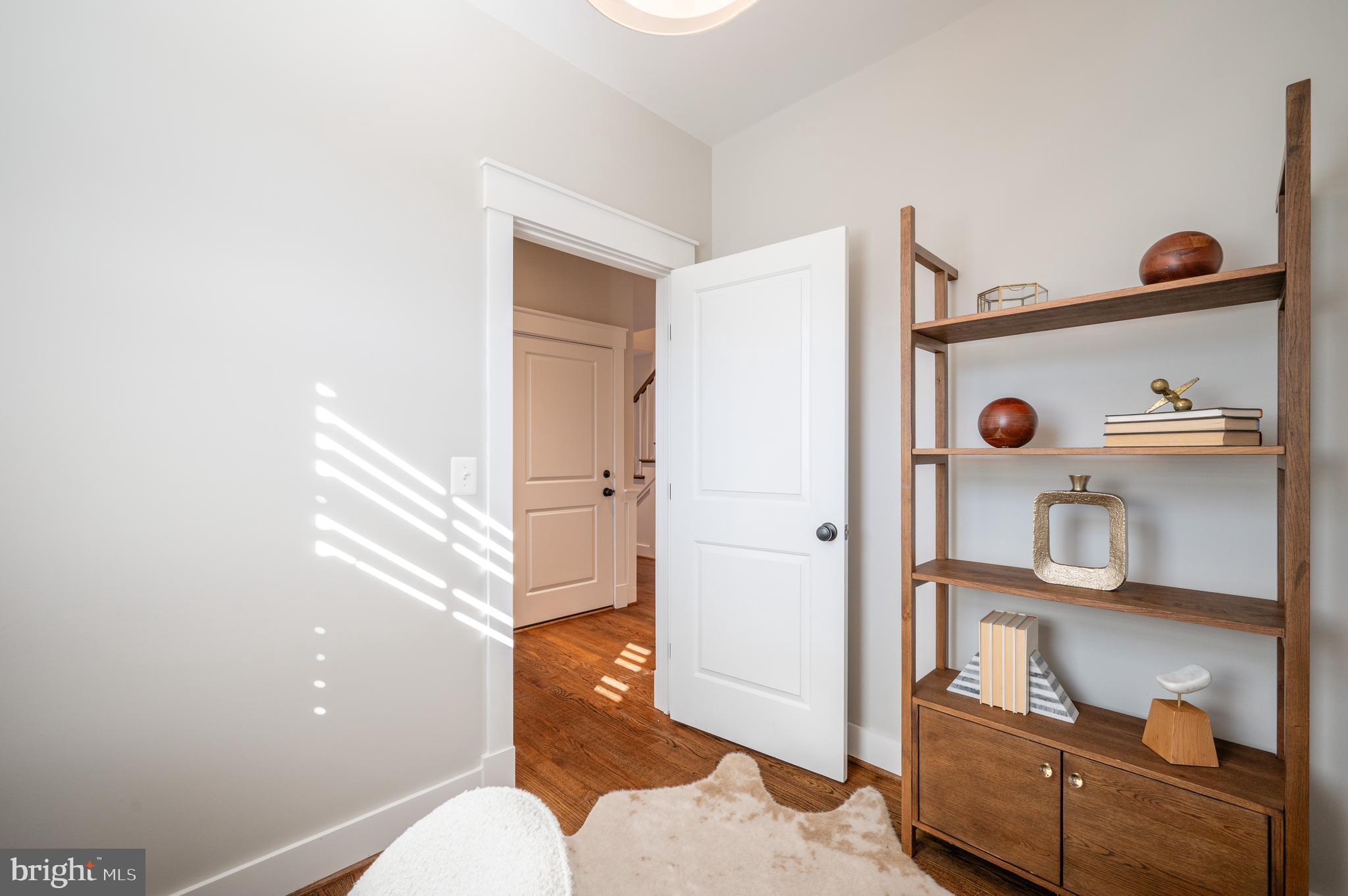 5616 8th Road North Arlington, VA 22205 - Photo 15 of 47