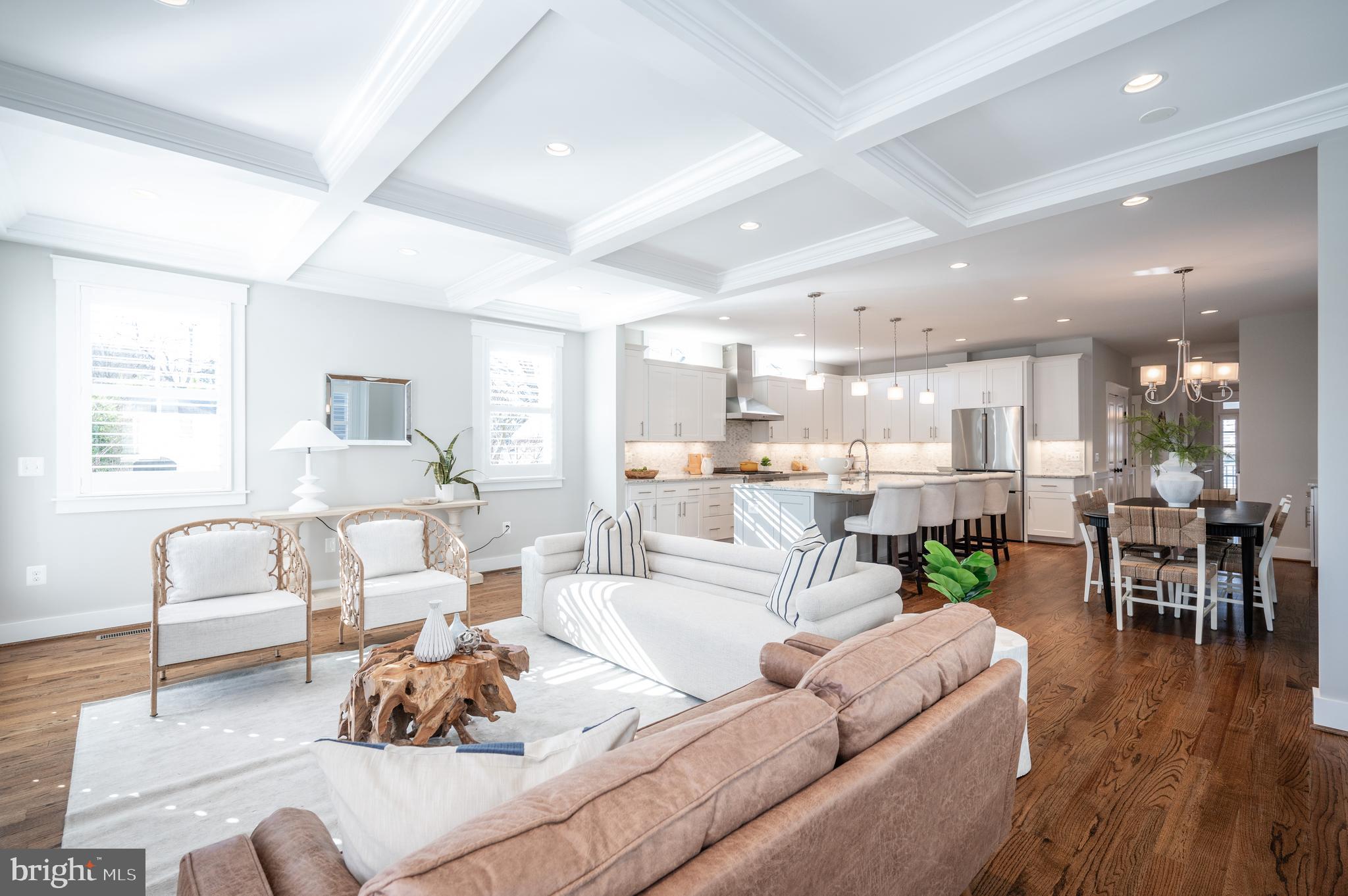 5616 8th Road North Arlington, VA 22205 - Photo 4 of 47