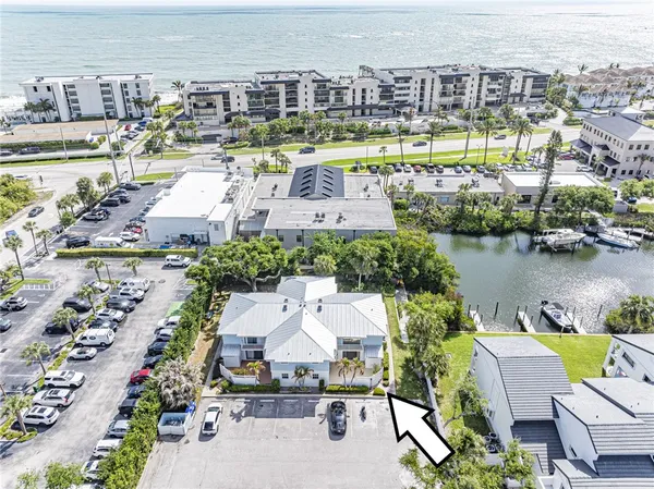 $2,300 | 4890 Bethel Creek Drive, Unit 5, Vero Beach, FL 32963