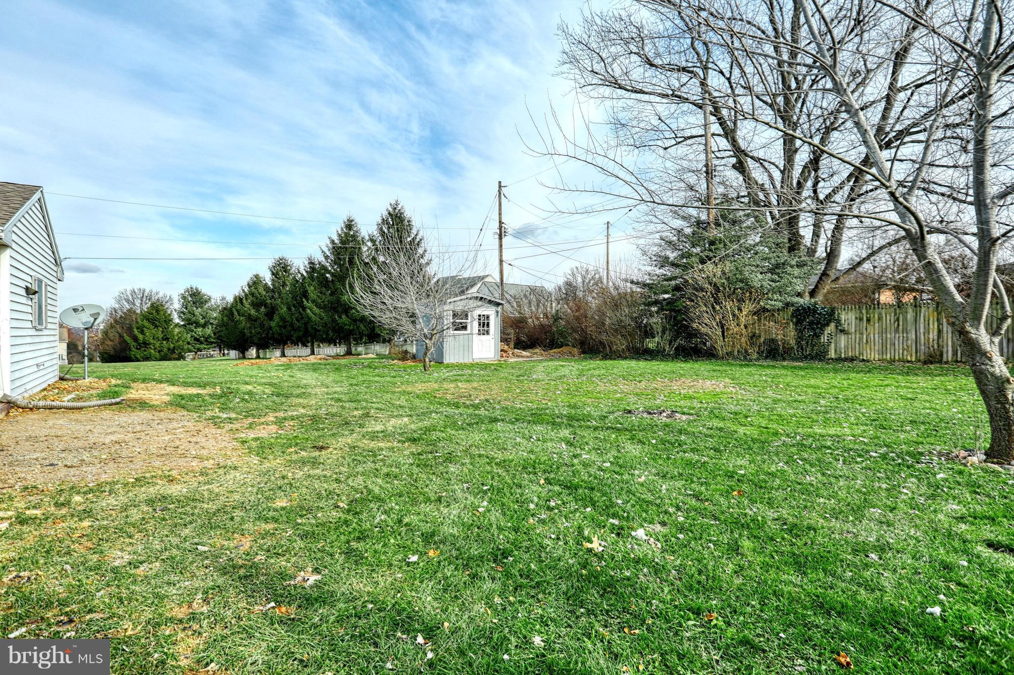 102 Homestead Road York, PA 17402 - Photo 31 of 33