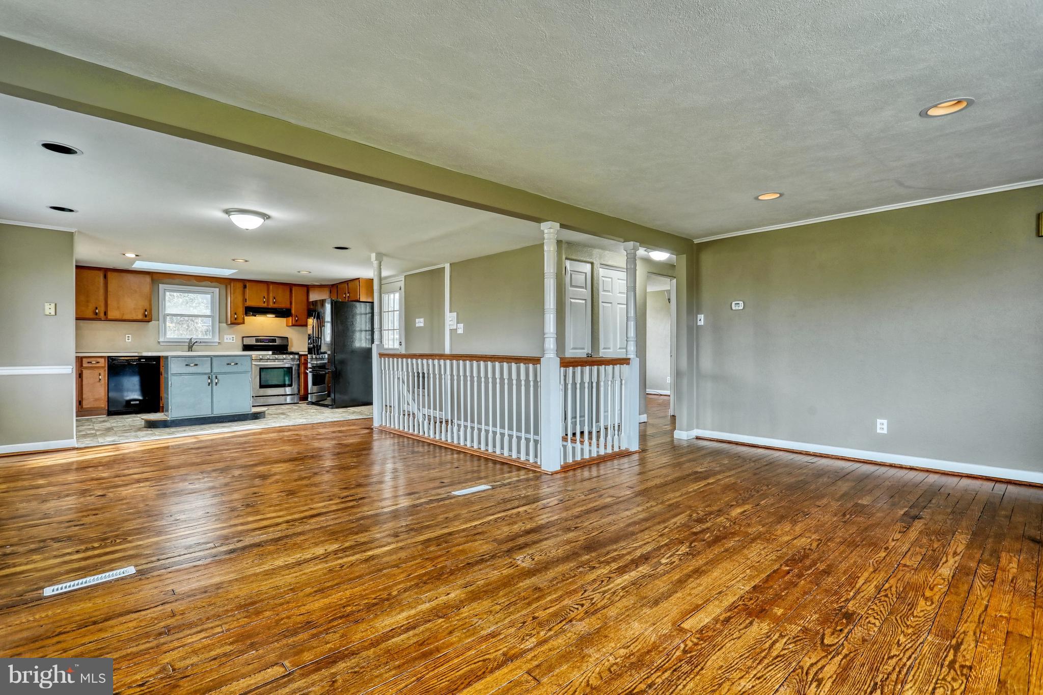 102 Homestead Road York, PA 17402 - Photo 6 of 33