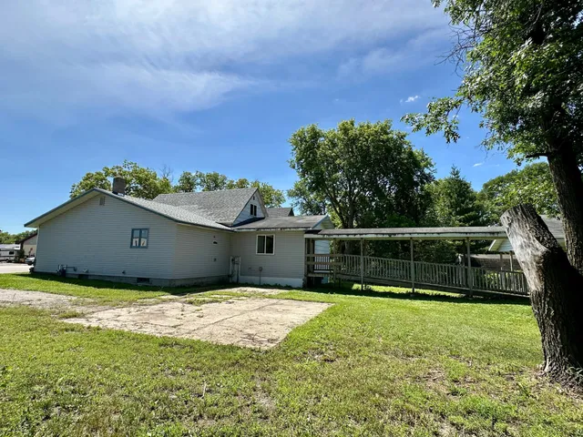 $144,000 | 102 North Walker Avenue, New York Mills, MN 56567