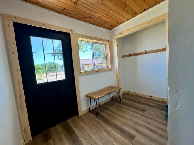 $144,000 | 102 North Walker Avenue, New York Mills, MN 56567