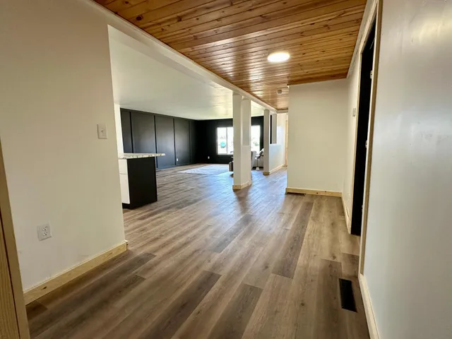 $144,000 | 102 North Walker Avenue, New York Mills, MN 56567