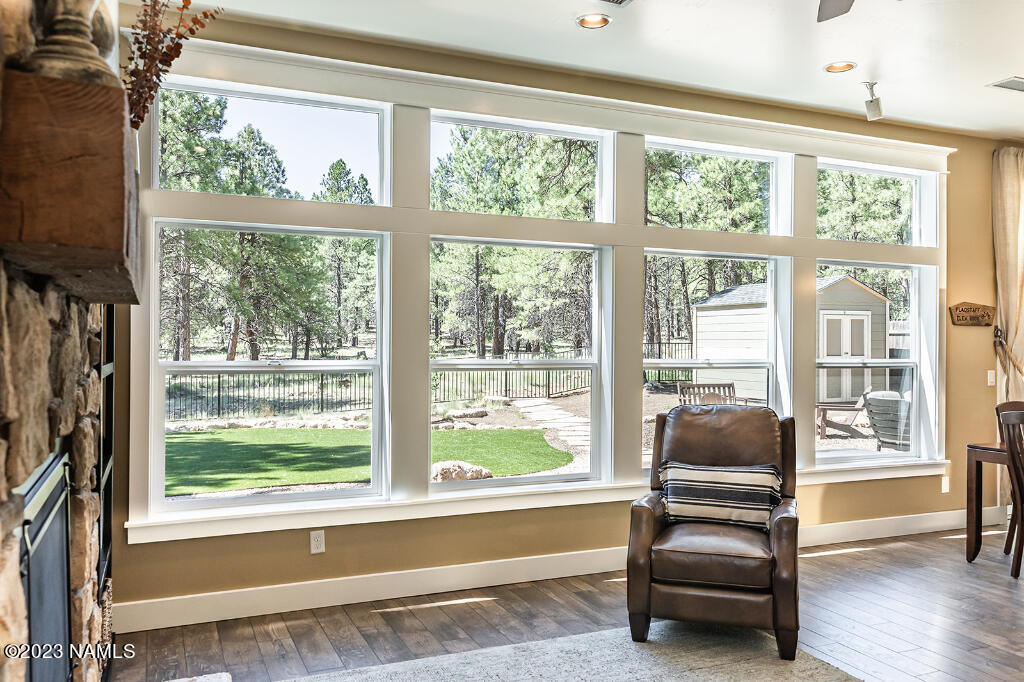 27 East Quartz Road Flagstaff, AZ 86005 - Photo 12 of 51 11