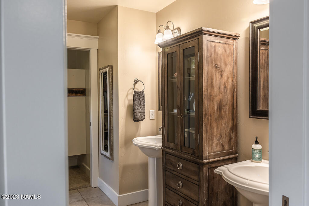 27 East Quartz Road Flagstaff, AZ 86005 - Photo 32 of 51 33