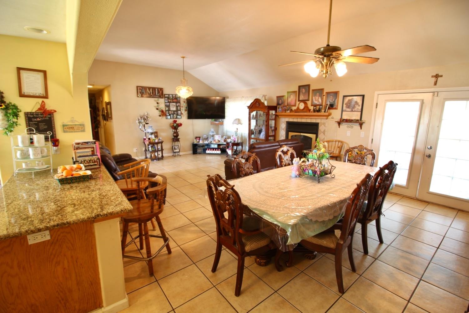 18294 Road 27 Madera, CA 93638 - Photo 13 of 63