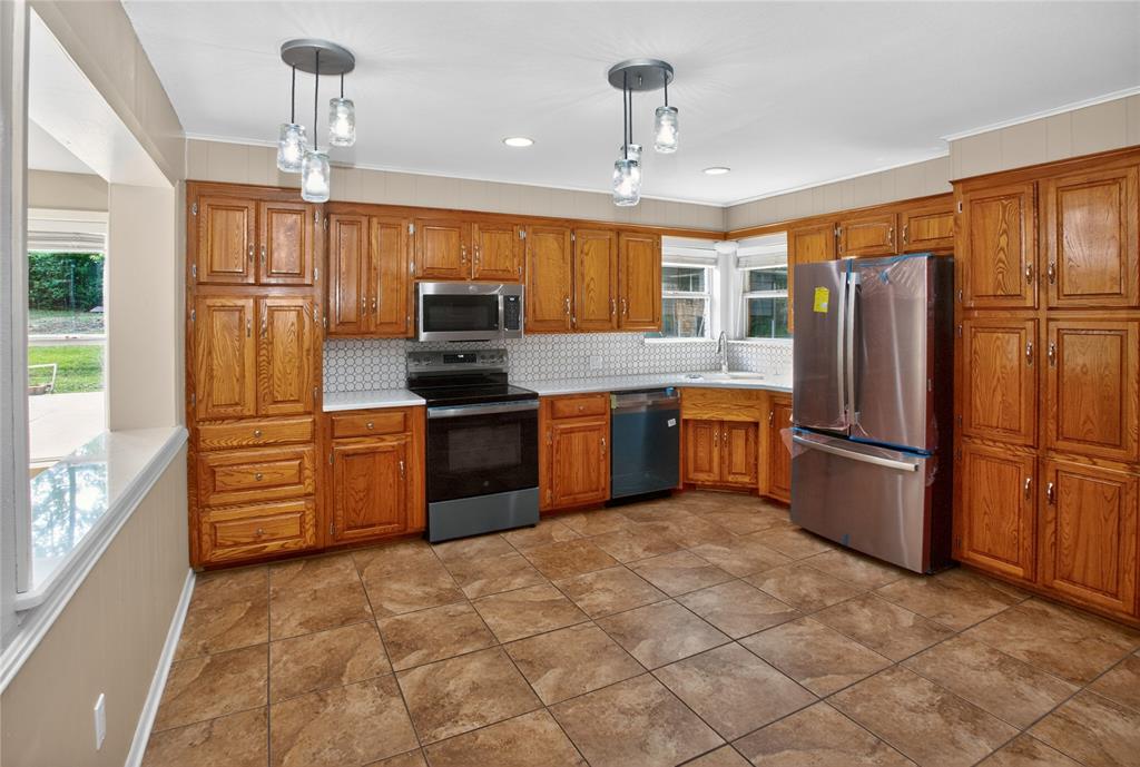 2801 Florence Street Kilgore, TX 75662 - Photo 10 of 35