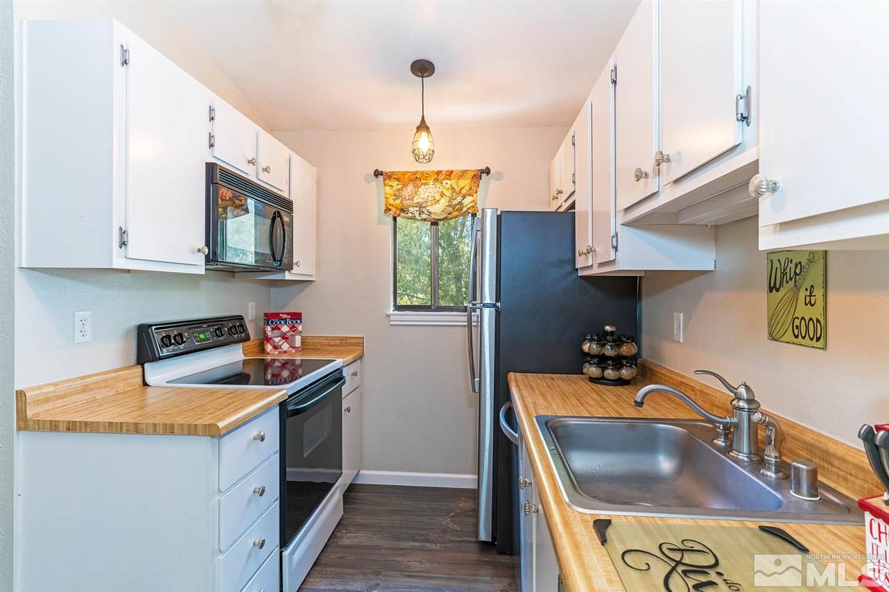 4442 Matich Drive Reno, NV 89502 - Photo 9 of 16 Photo 9
