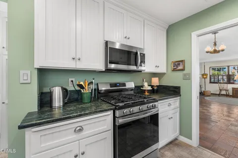 $999,000 | 5559 Robinhood Avenue, Temple City, CA 91780