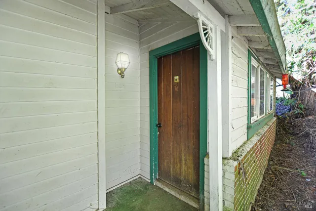 $395,000 | 16750 Armstrong Woods Road, Guerneville, CA 95446