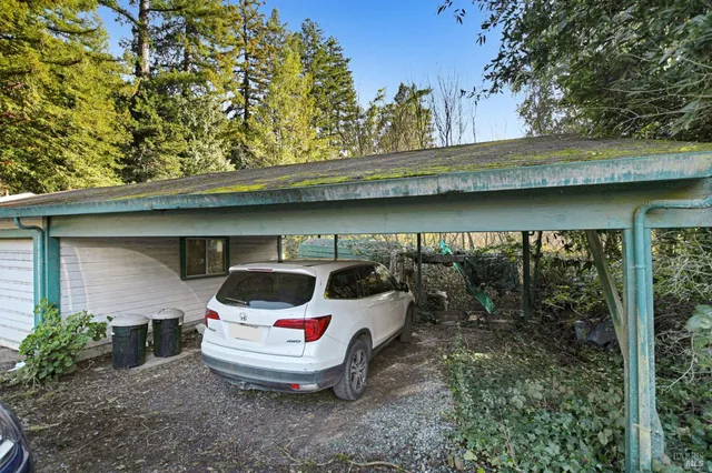 $395,000 | 16750 Armstrong Woods Road, Guerneville, CA 95446