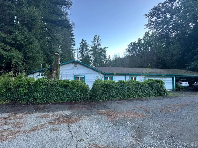 $395,000 | 16750 Armstrong Woods Road, Guerneville, CA 95446