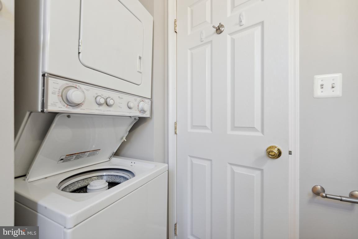1438 Columbia Road Northwest, Unit 403 Washington, DC 20009 - Photo 6 of 25 Gallery Image 6