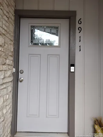$1,700 | 6911 Forest Grove, San Antonio, TX 78240