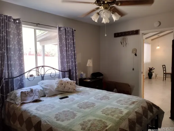 $1,700 | 6911 Forest Grove, San Antonio, TX 78240