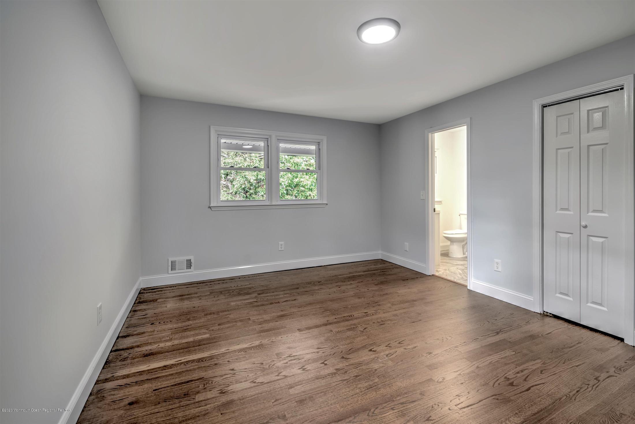 1215 Herkimer Road Brick, NJ 08724 - Photo 23 of 43 24-MASTER BEDROOM