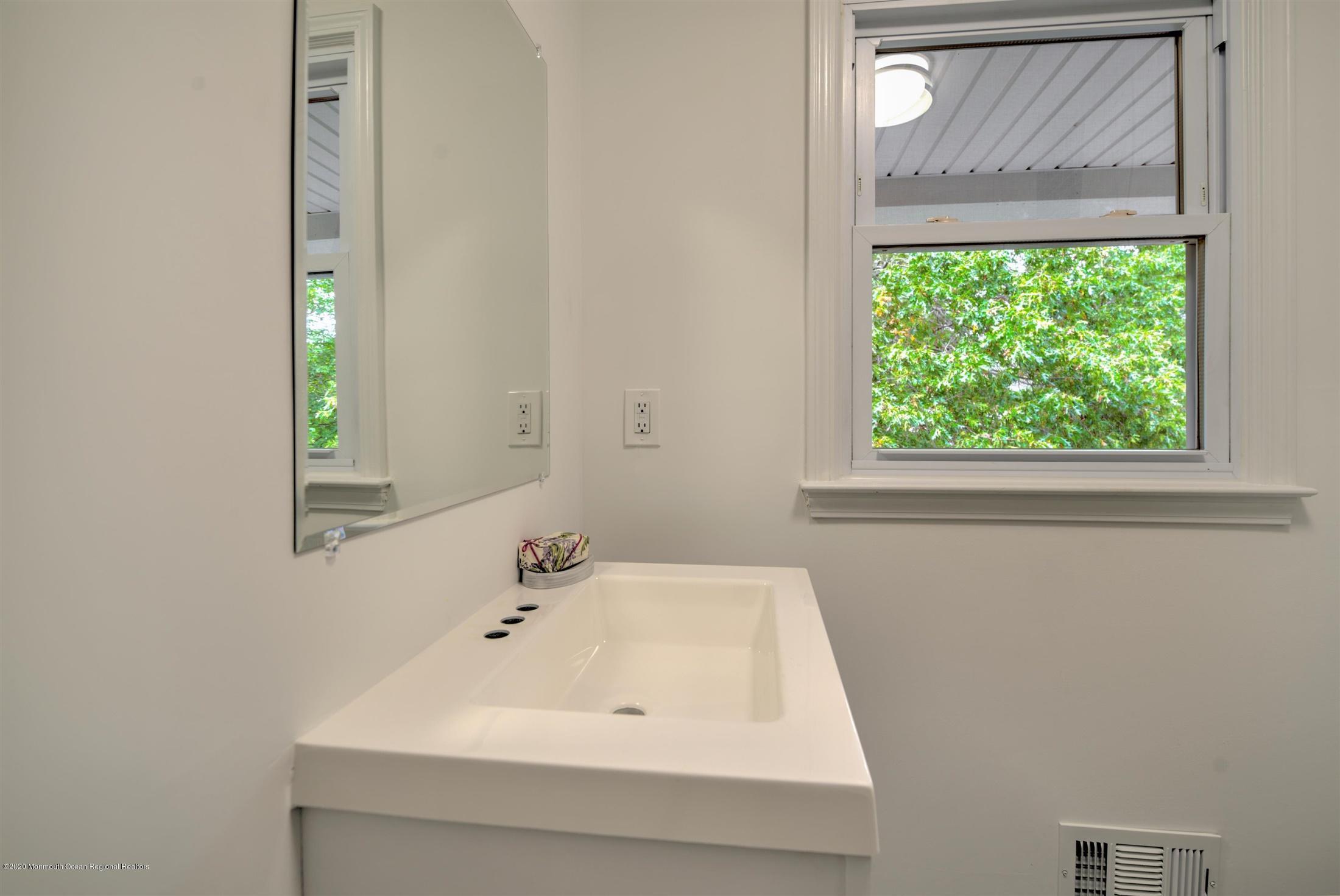 1215 Herkimer Road Brick, NJ 08724 - Photo 26 of 43 27-MASTER BATHROOM