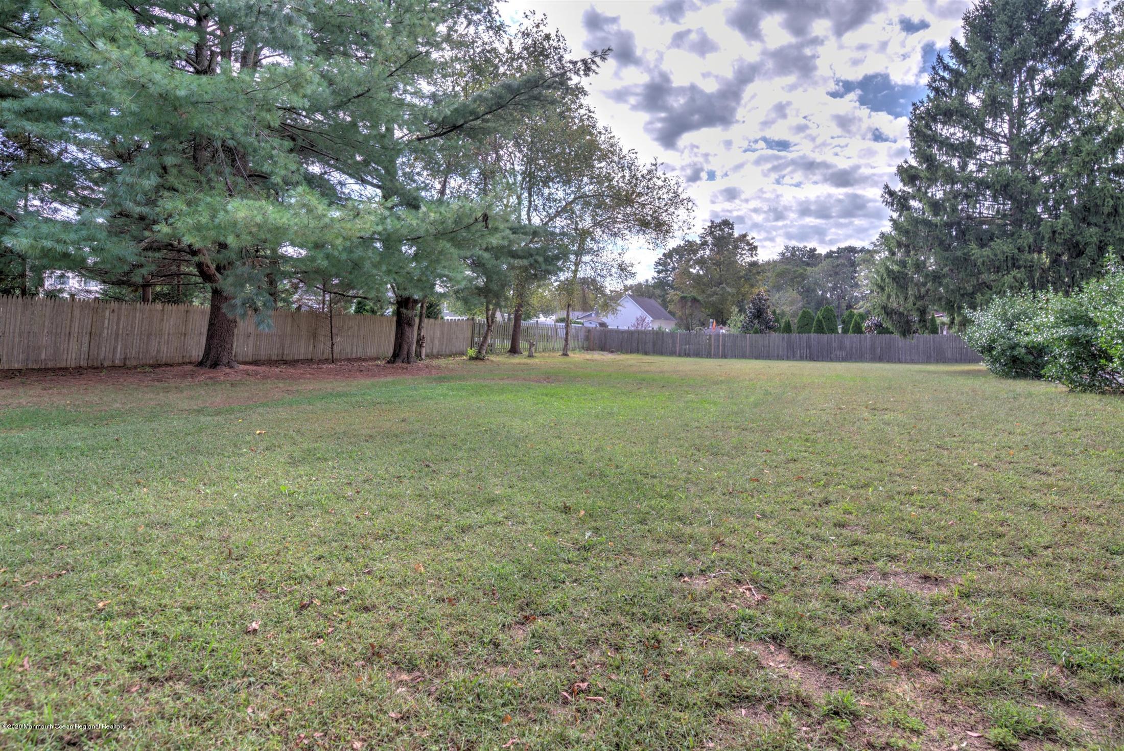 1215 Herkimer Road Brick, NJ 08724 - Photo 41 of 43 42-BACK YARD