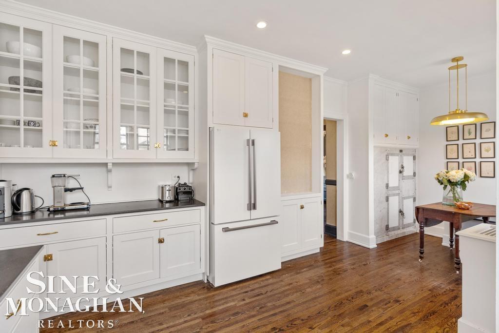 1040 Harvard Road Grosse Pointe, MI 48230 - Photo 21 of 88