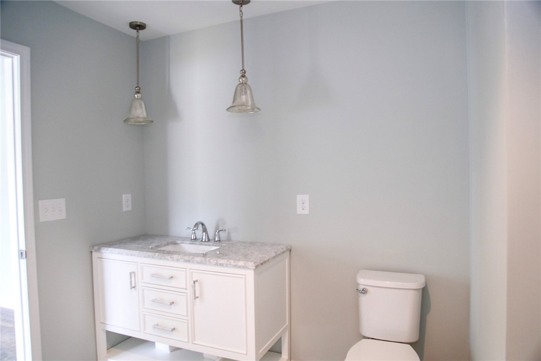 2 South Chestnut Street Walhalla, SC 29691 - Photo 6 of 18 Gallery Image 6