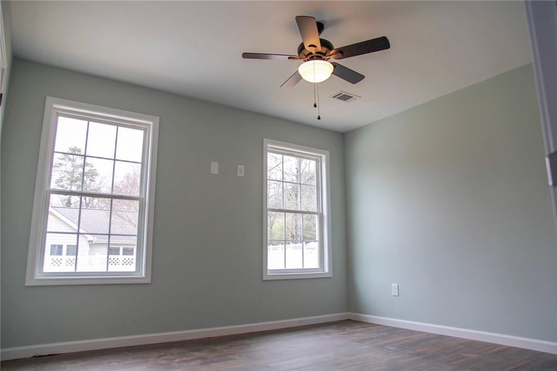2 South Chestnut Street Walhalla, SC 29691 - Photo 8 of 18 Gallery Image 8