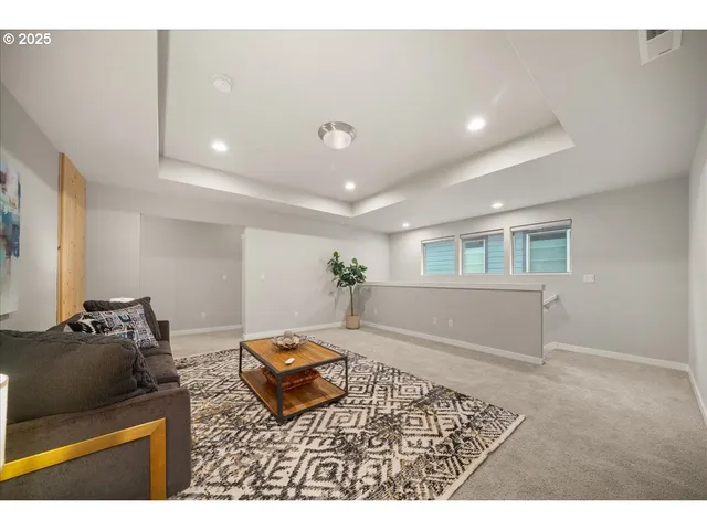 $699,975 | 7258 Southwest Bay Lane, Wilsonville, OR 97070