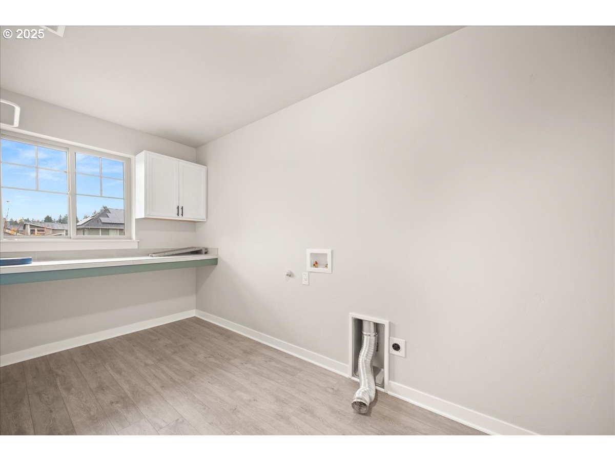 7258 Southwest Bay Lane Wilsonville, OR 97070 - Photo 43 of 48