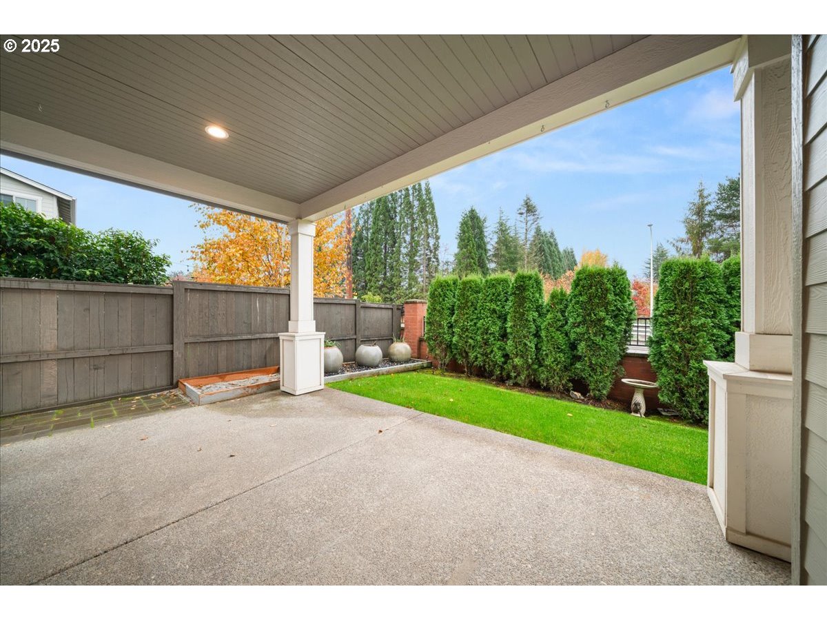 7258 Southwest Bay Lane Wilsonville, OR 97070 - Photo 45 of 48