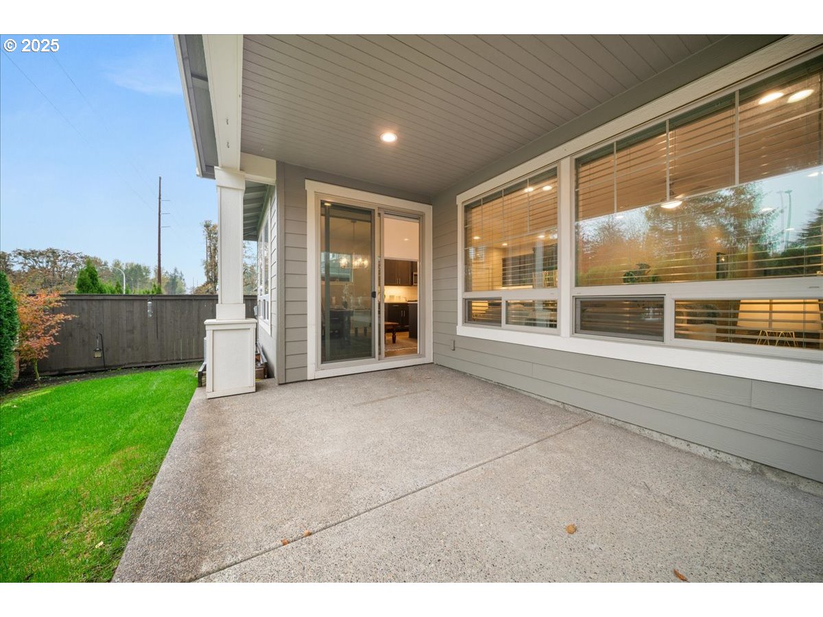 7258 Southwest Bay Lane Wilsonville, OR 97070 - Photo 47 of 48