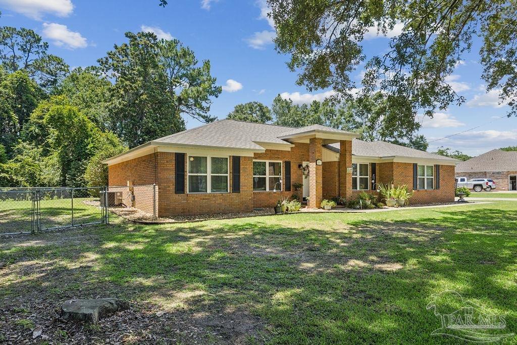 5097 Hamilton Lane Pace, FL 32571 - Photo 2 of 39