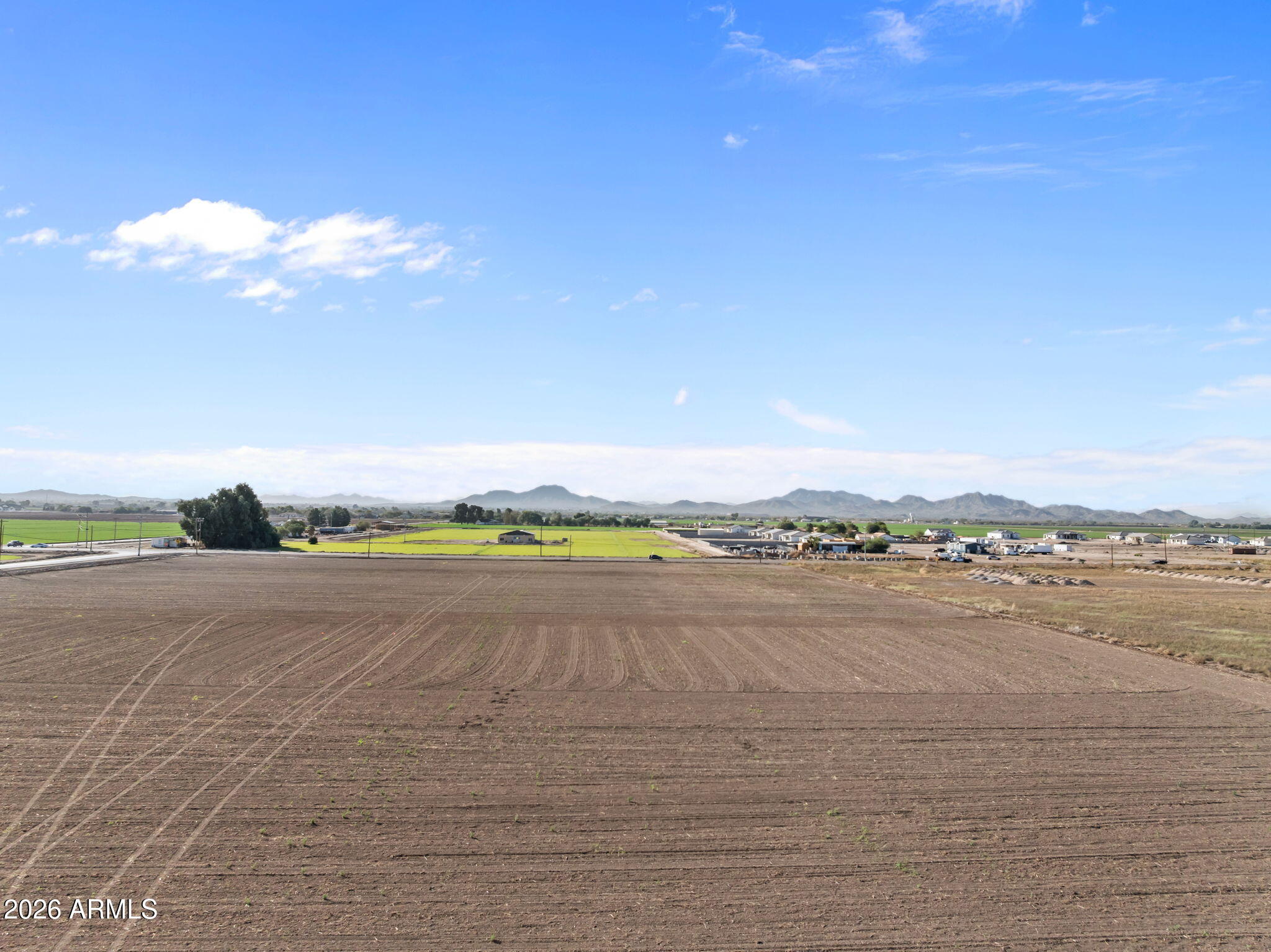 712 South X S Dean Road, Unit 2 Buckeye, AZ 85326 - Photo 4 of 9 7-web-or-mls-DJI_20251110094022_0010_D