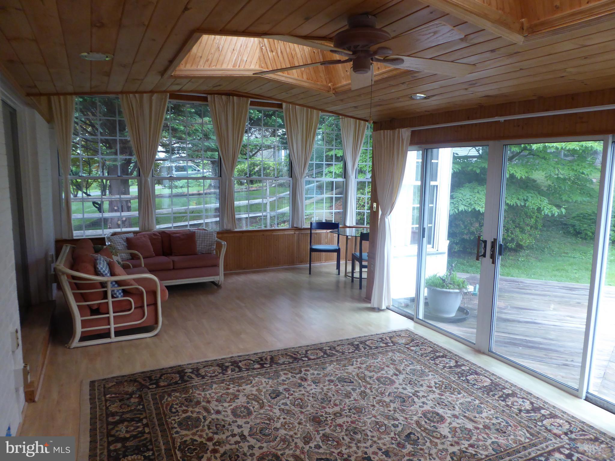 13600 North Gate Drive Silver Spring, MD 20906 - Photo 14 of 28 Sunroom
