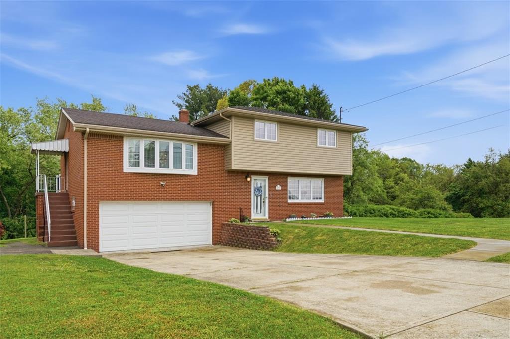 91 Bellview Circle McKees Rocks, PA 15136 - Photo 4 of 50 Gallery Image 4