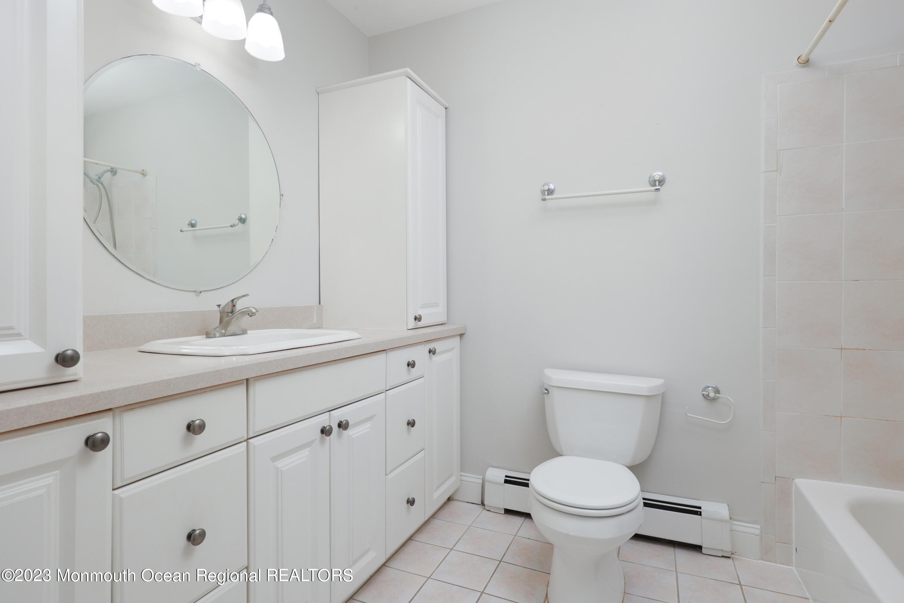 631 Harmony Road Middletown, NJ 07748 - Photo 21 of 35 harmony guest bath