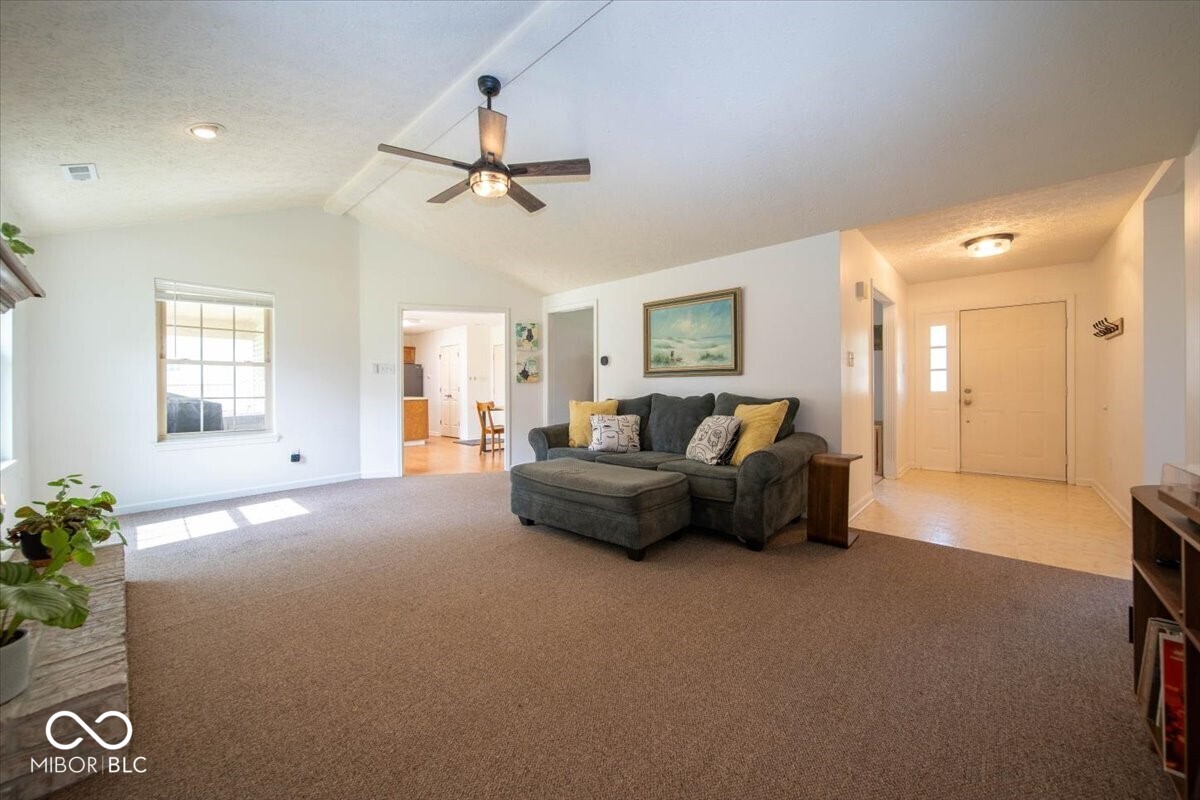 1662 Acorn Road Franklin, IN 46131 - Photo 8 of 26