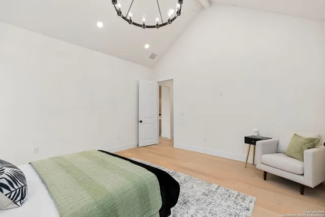 $699,999 | 1172 Buckskin Trail, Bandera, TX 78003