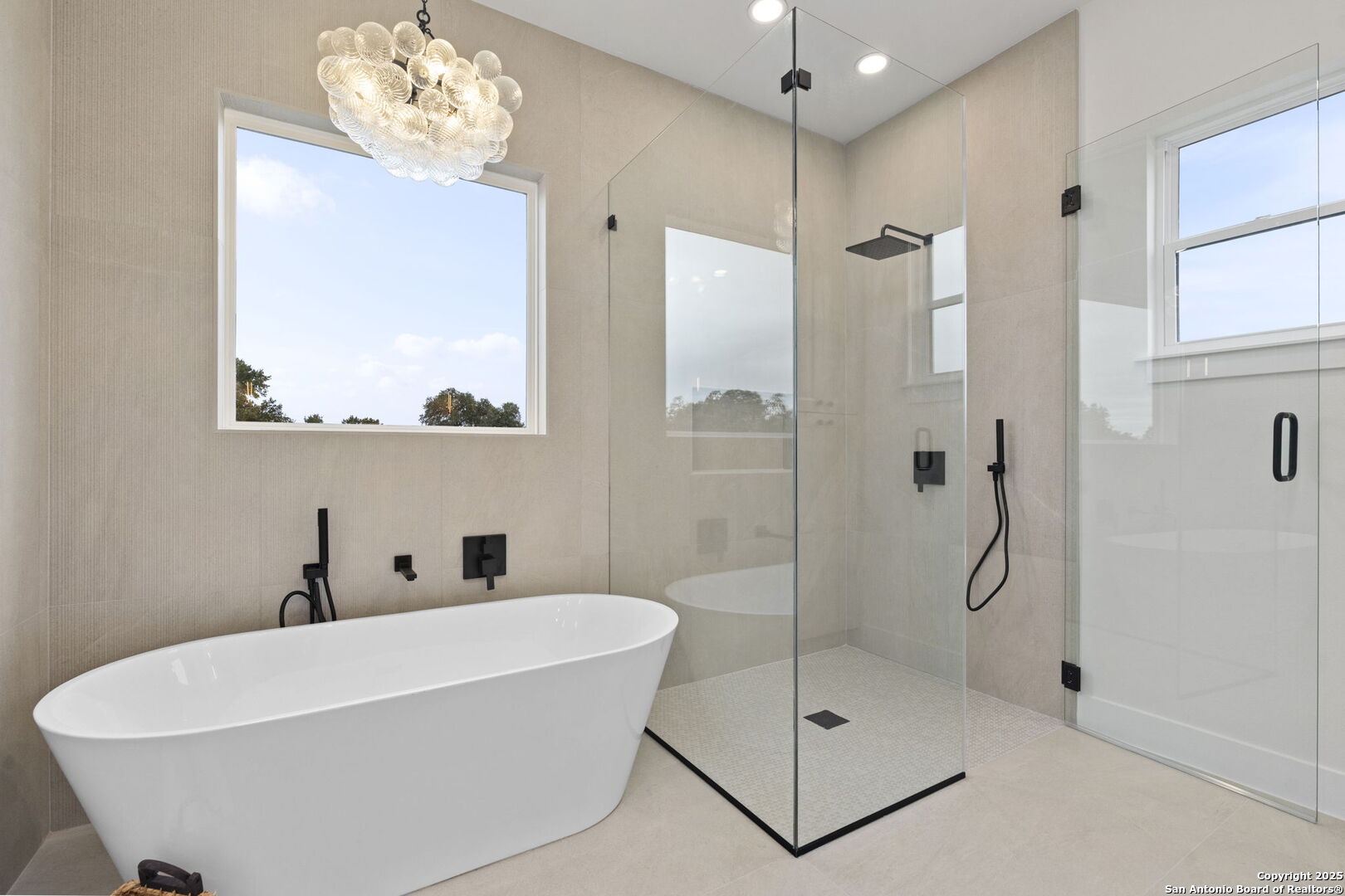 1172 Buckskin Trail Bandera, TX 78003 - Photo 25 of 36