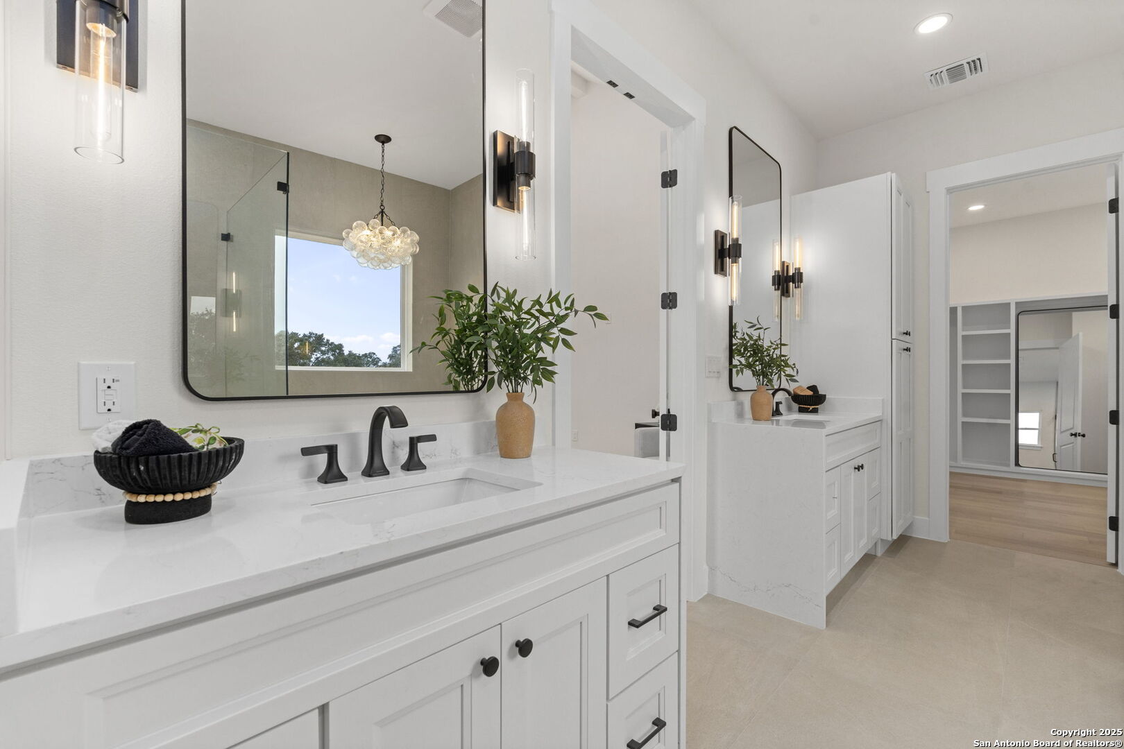 1172 Buckskin Trail Bandera, TX 78003 - Photo 26 of 36