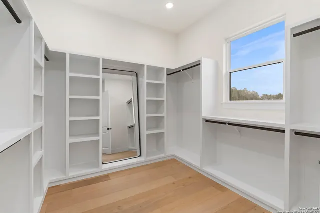 $699,999 | 1172 Buckskin Trail, Bandera, TX 78003