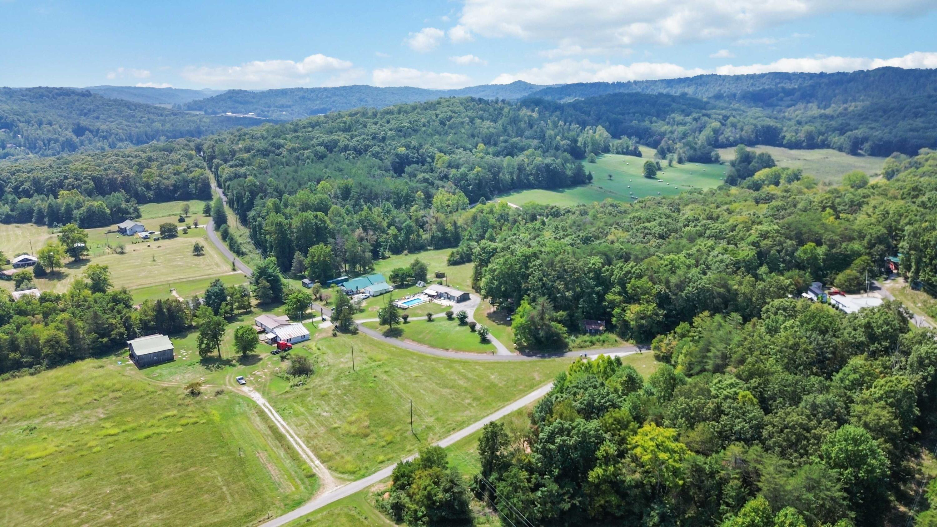 4031 Aderholt Road Bronston, KY 42518 - Photo 50 of 61 056