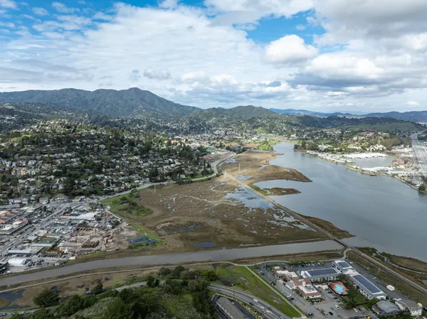 $939,000 | 220 Headlands Court, Sausalito, CA 94965