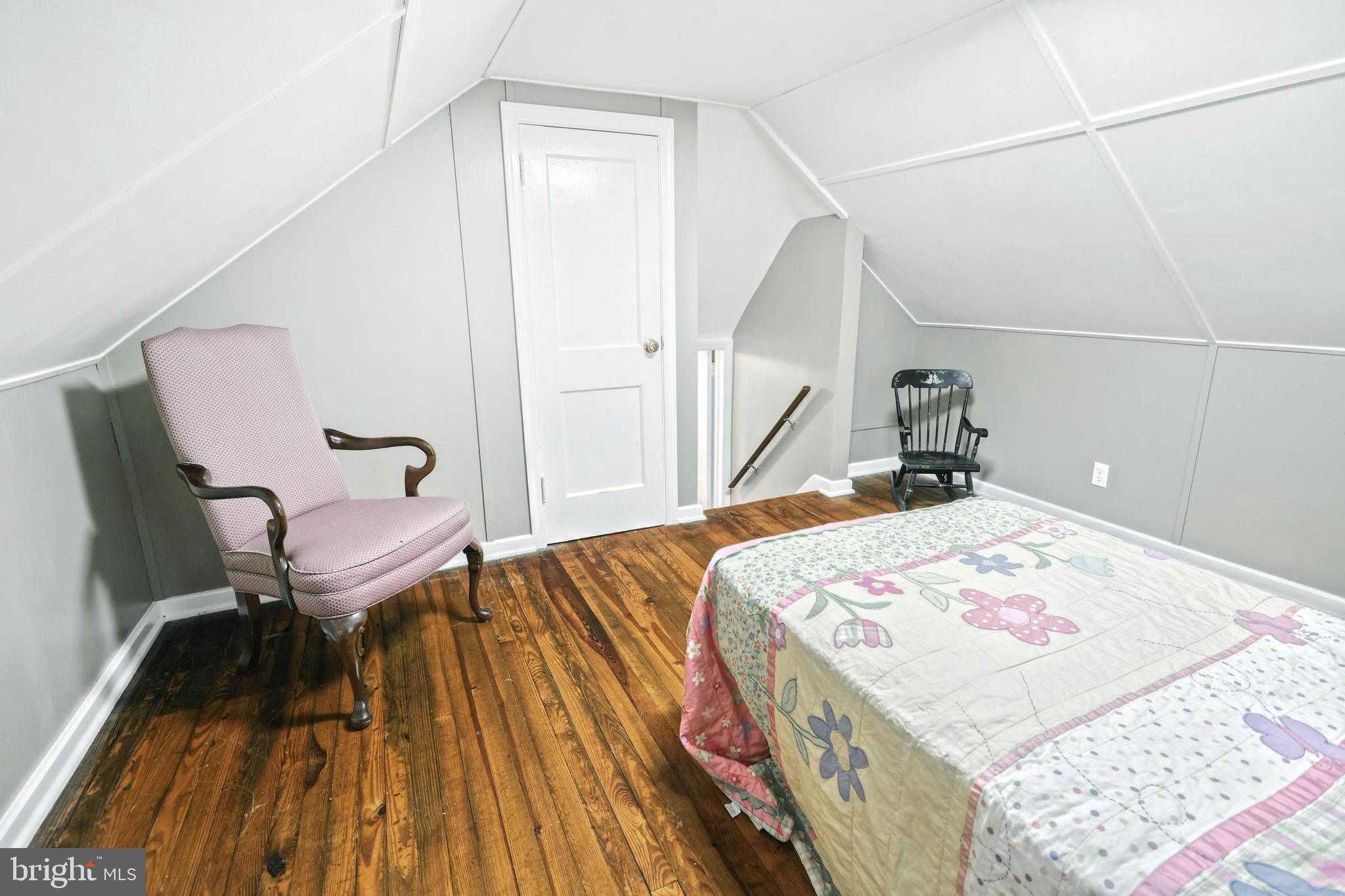 758 Village Road York, PA 17404 - Photo 26 of 29 Bedroom 3