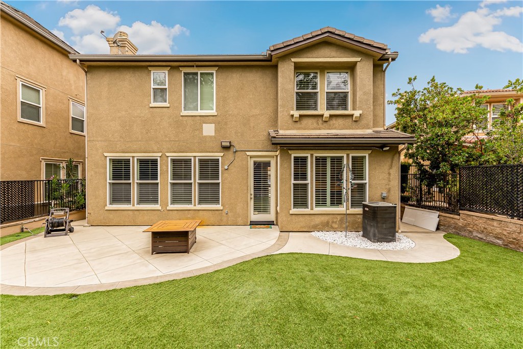 11500 Santini Lane Porter Ranch, CA 91326 - Photo 31 of 39
